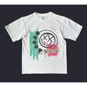 Vintage Blink 182 2004 Band Tour Graphic Print T-shirt Size Small Anvil Tag